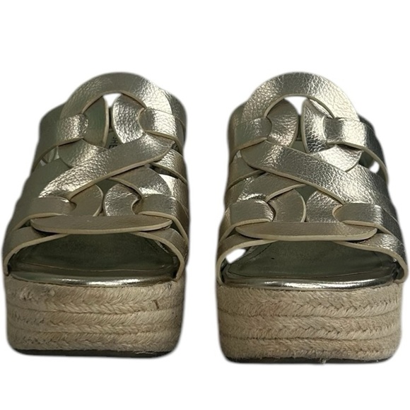 Marc Fisher Cazzie 2 Gold Faux Leather Criss Cross Strappy Wedge Sandals SZ 8.5 - Picture 4 of 15